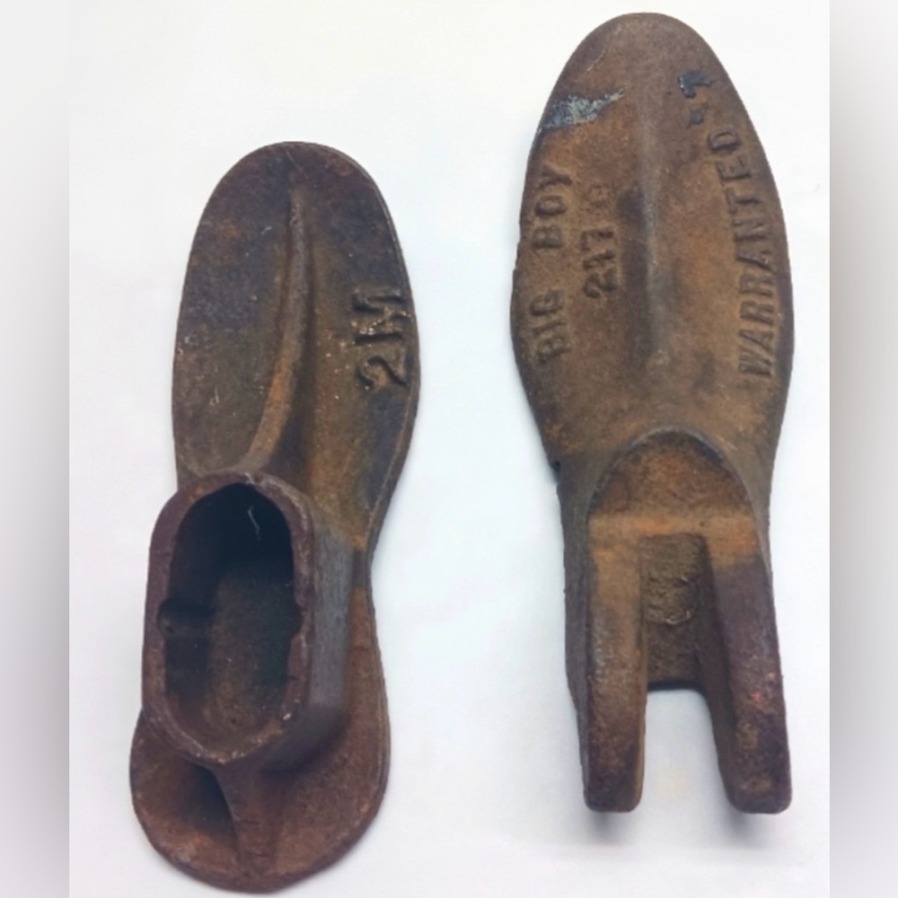 Vintage BIG BOY 217 Cast Iron Cobbler Anvil Shoe Repair Tool Set